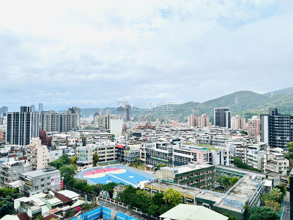 湖景華固碧連天房屋室內格局與周邊環境