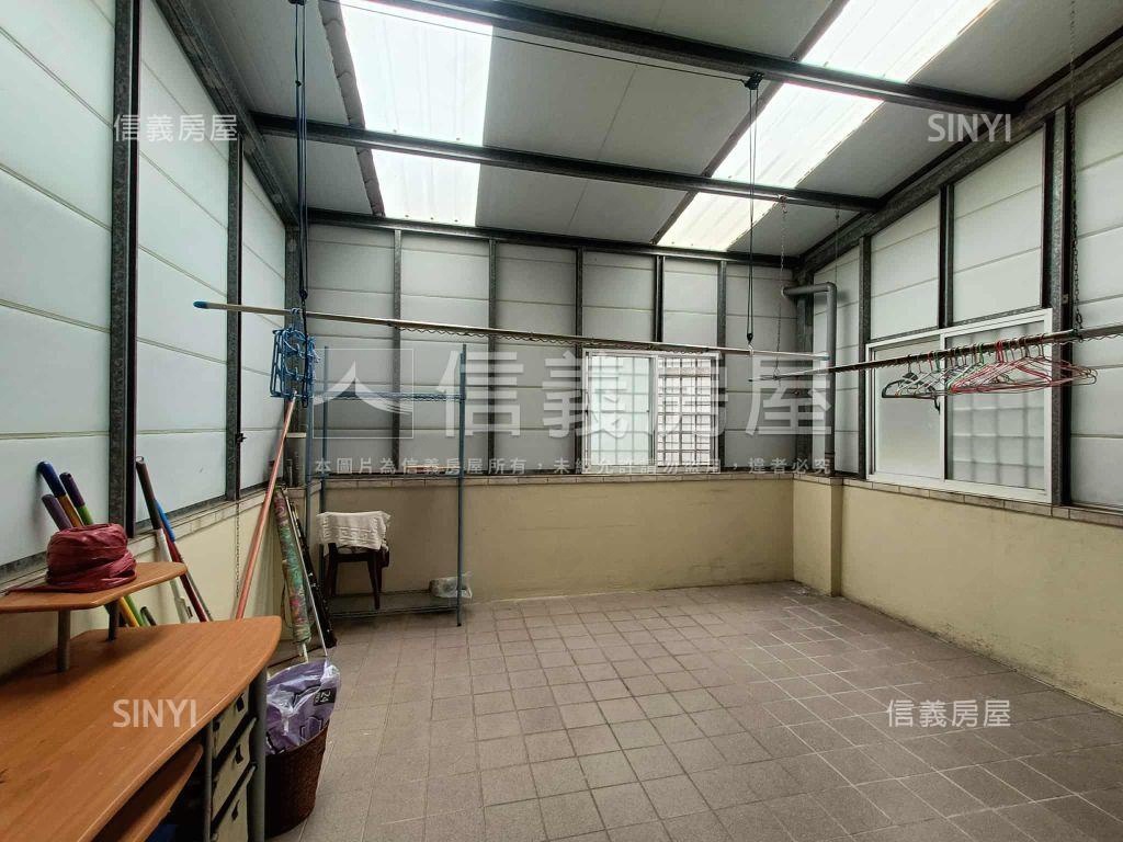 大灣商圈近丹丹華麗金店住房屋室內格局與周邊環境