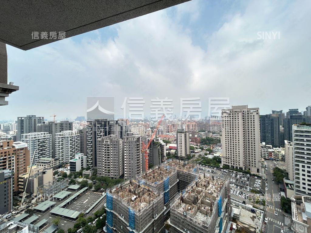雙十看臻愛高樓兩房房屋室內格局與周邊環境