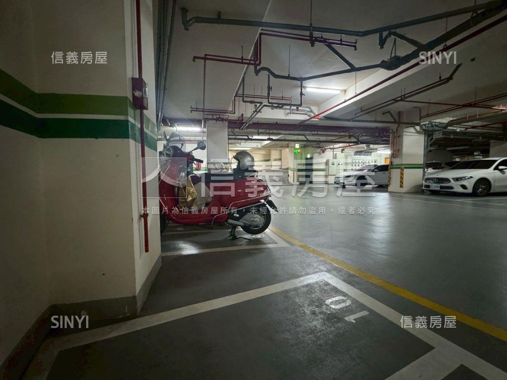 寓上樂灣河畔景觀三房車位房屋室內格局與周邊環境