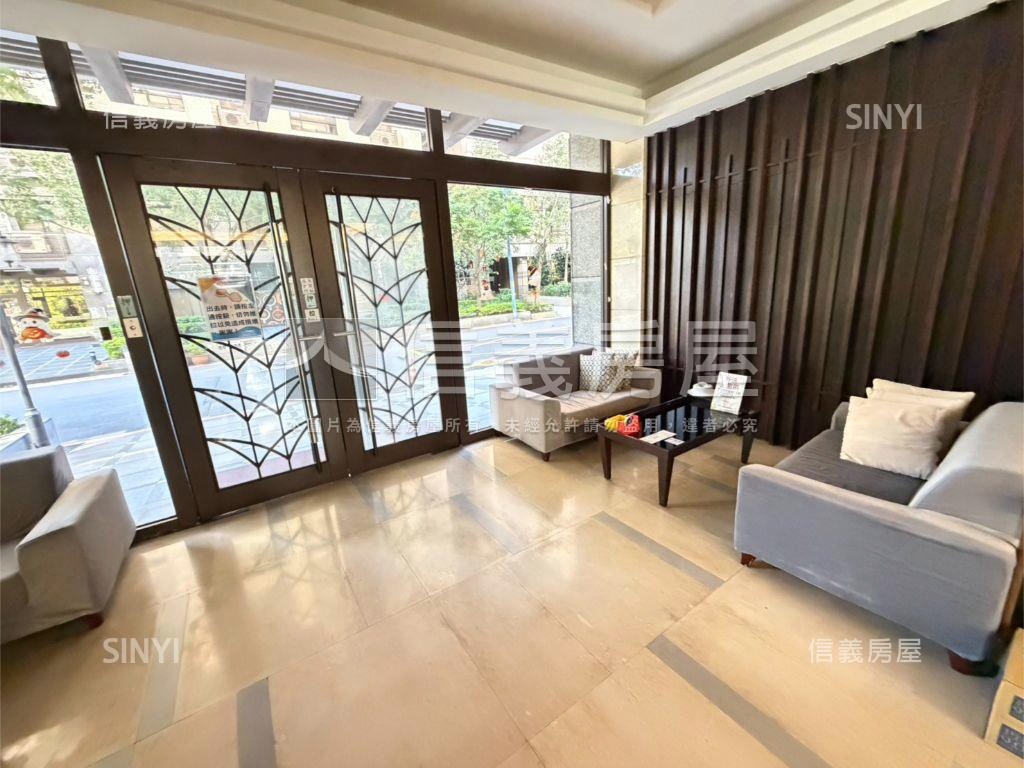 近士北紐澤西附車位房屋室內格局與周邊環境