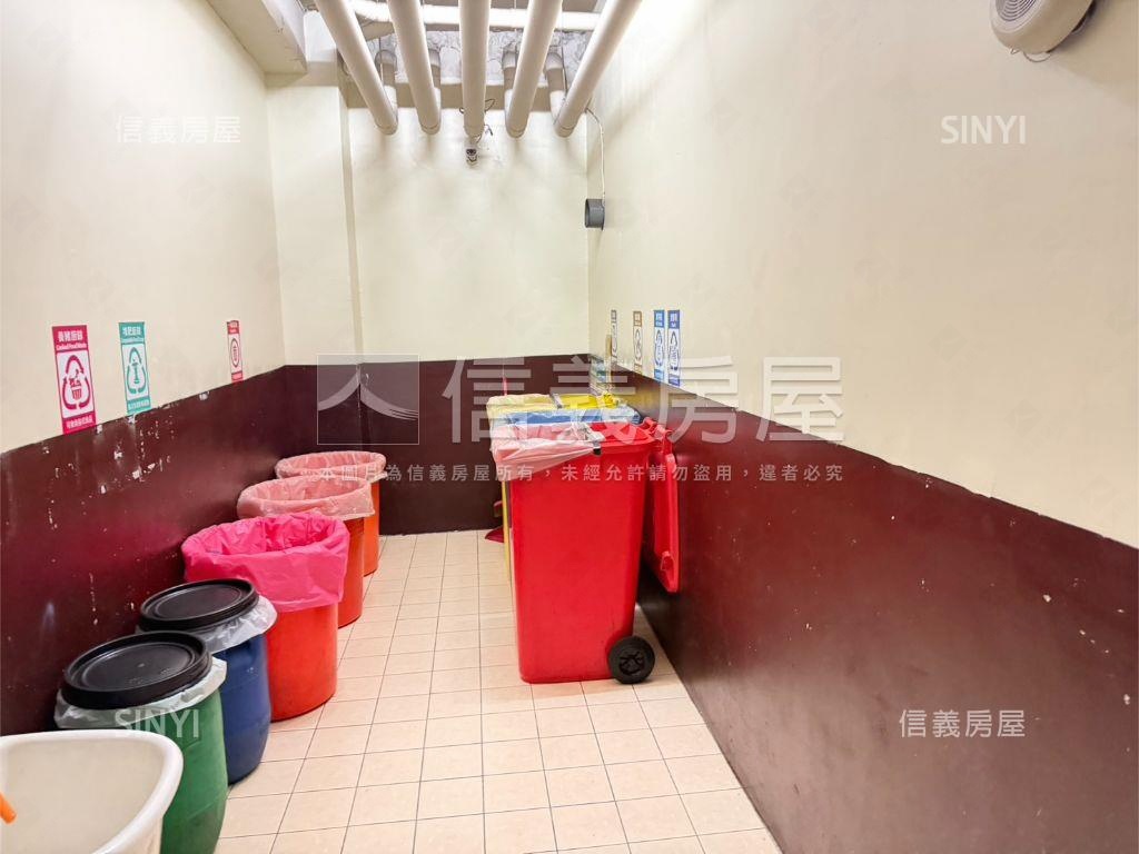 近士北紐澤西附車位房屋室內格局與周邊環境