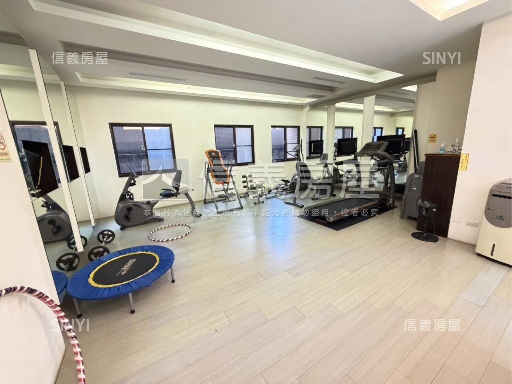 近士北紐澤西附車位房屋室內格局與周邊環境