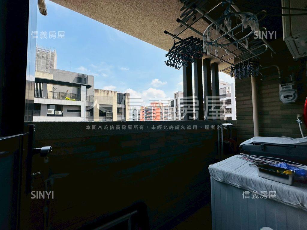 首購中路君邑富疆兩房車位房屋室內格局與周邊環境