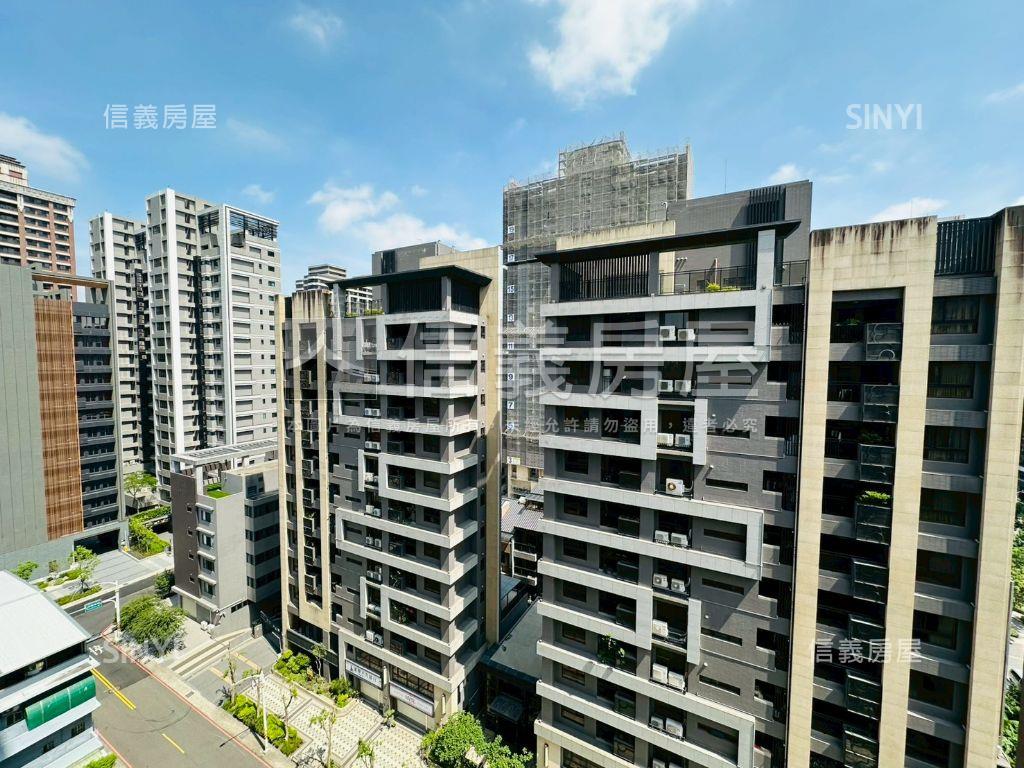 首購中路君邑富疆兩房車位房屋室內格局與周邊環境