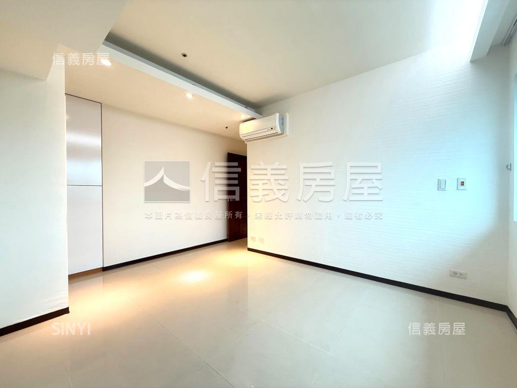 克拉美地三房車位高樓景觀房屋室內格局與周邊環境