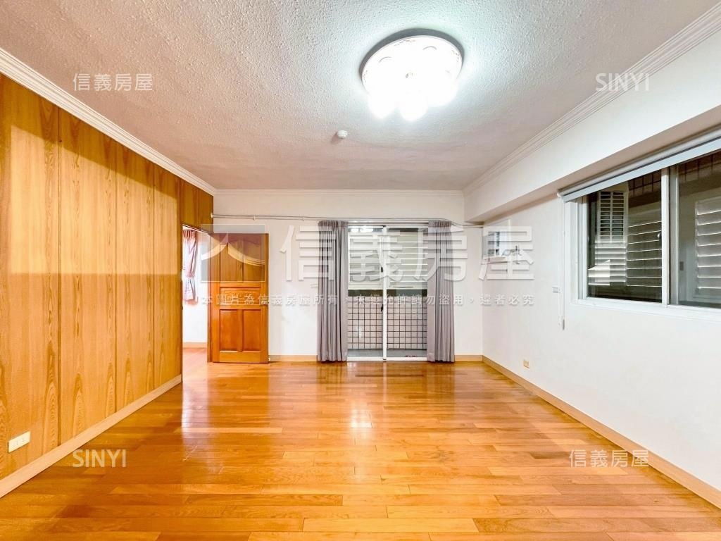 西區．向親園四房＋車位房屋室內格局與周邊環境