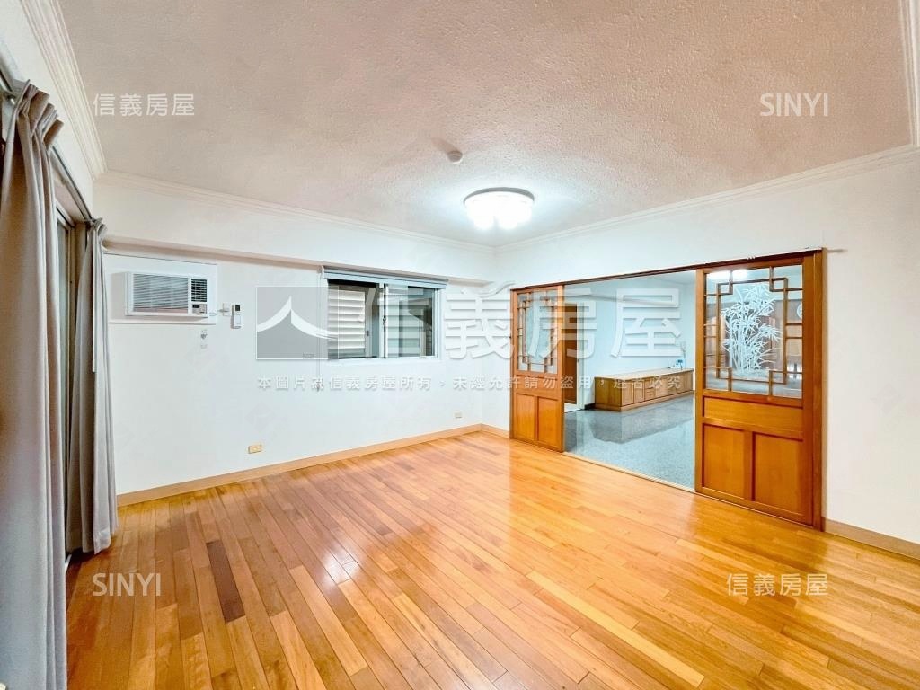 西區．向親園四房＋車位房屋室內格局與周邊環境