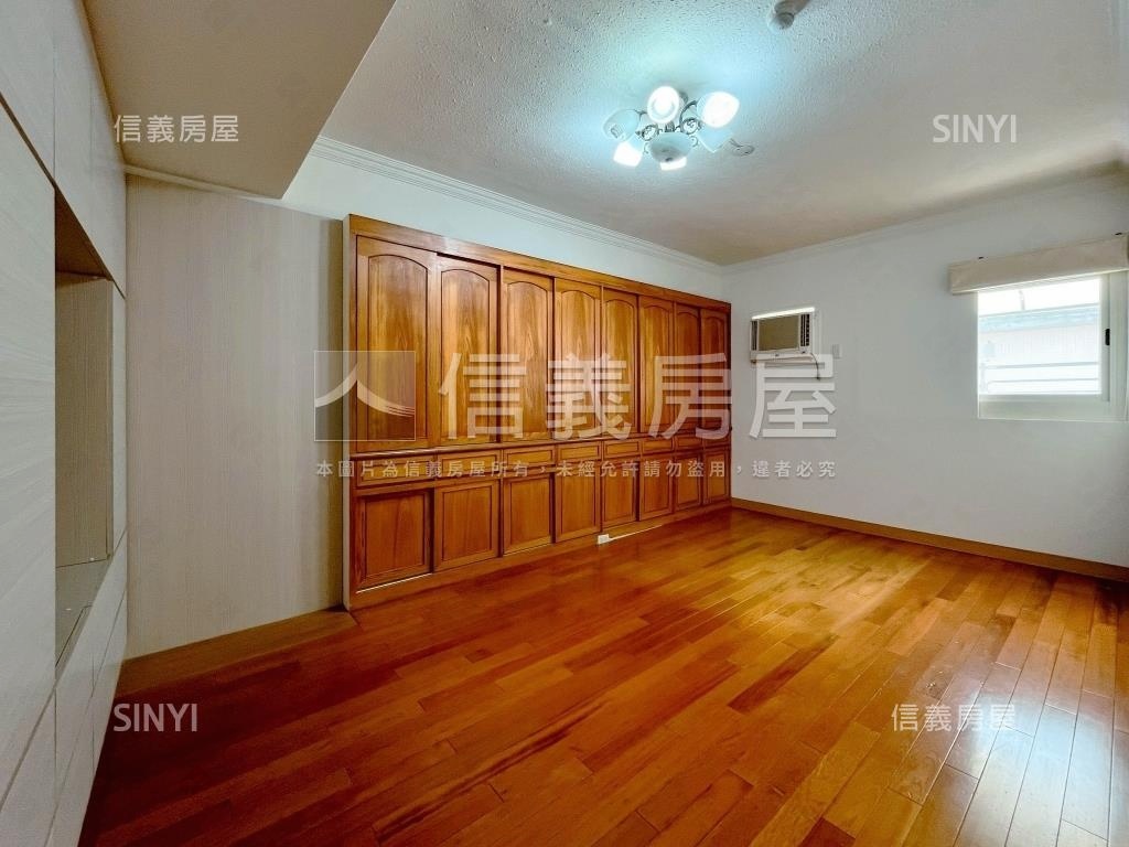 西區．向親園四房＋車位房屋室內格局與周邊環境