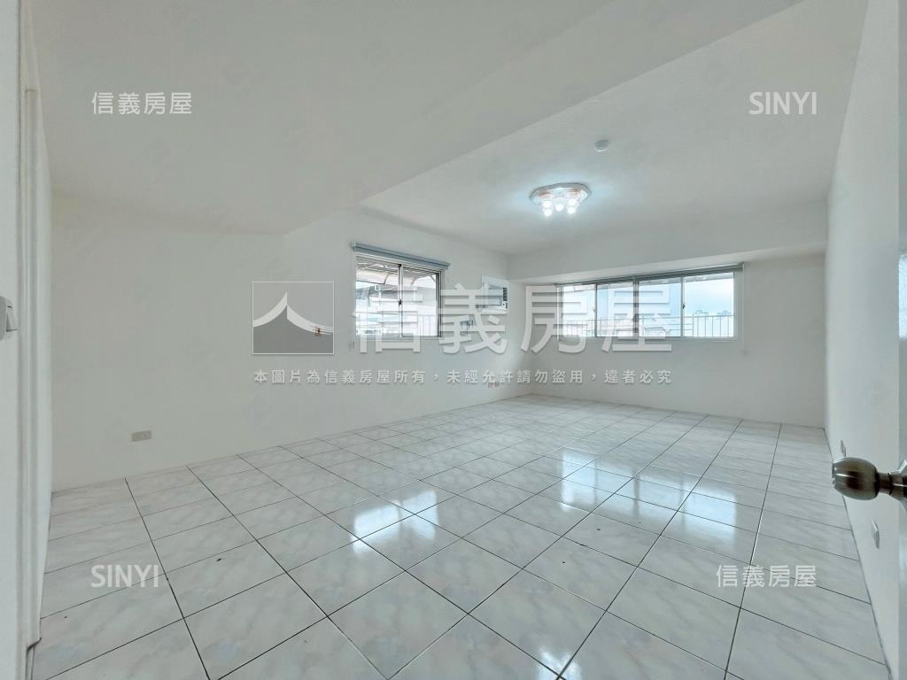 西區．向親園四房＋車位房屋室內格局與周邊環境