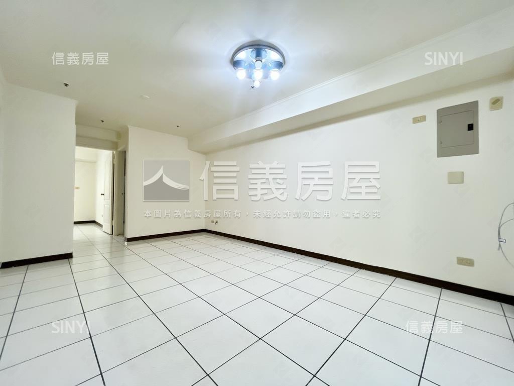 近機捷３房視野戶房屋室內格局與周邊環境