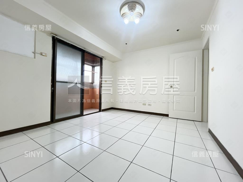 近機捷３房視野戶房屋室內格局與周邊環境