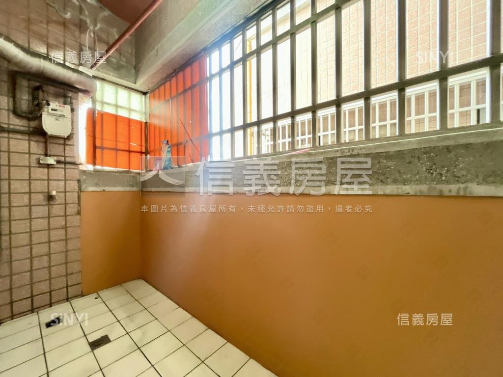 近機捷３房視野戶房屋室內格局與周邊環境