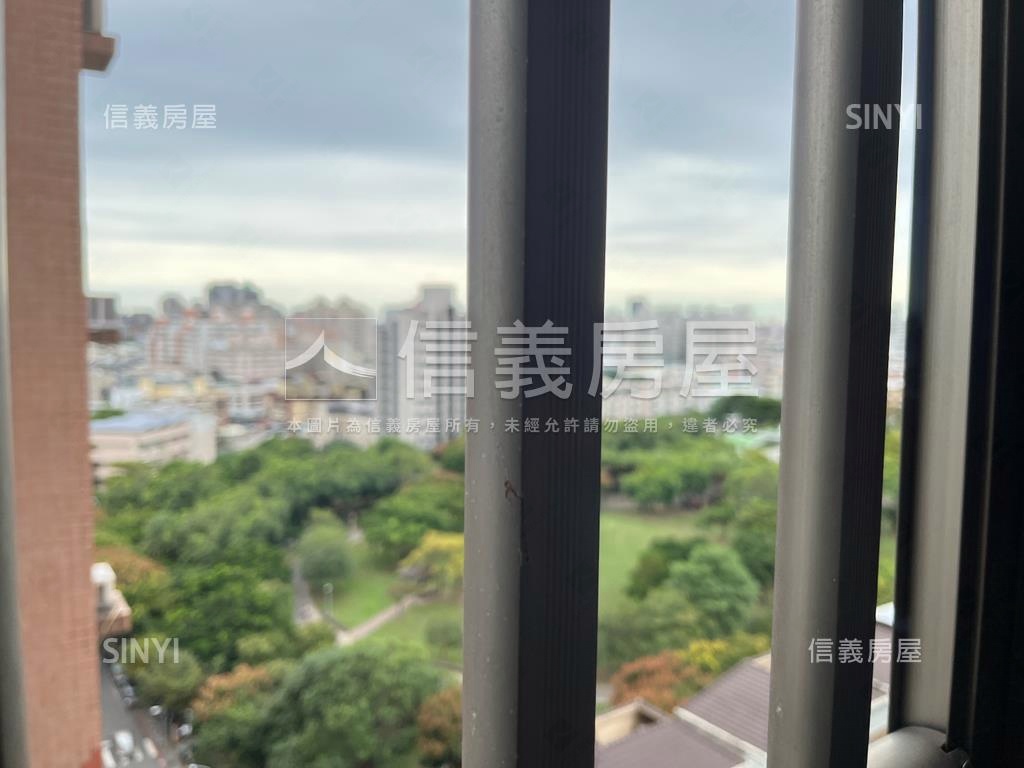 近機捷３房視野戶房屋室內格局與周邊環境