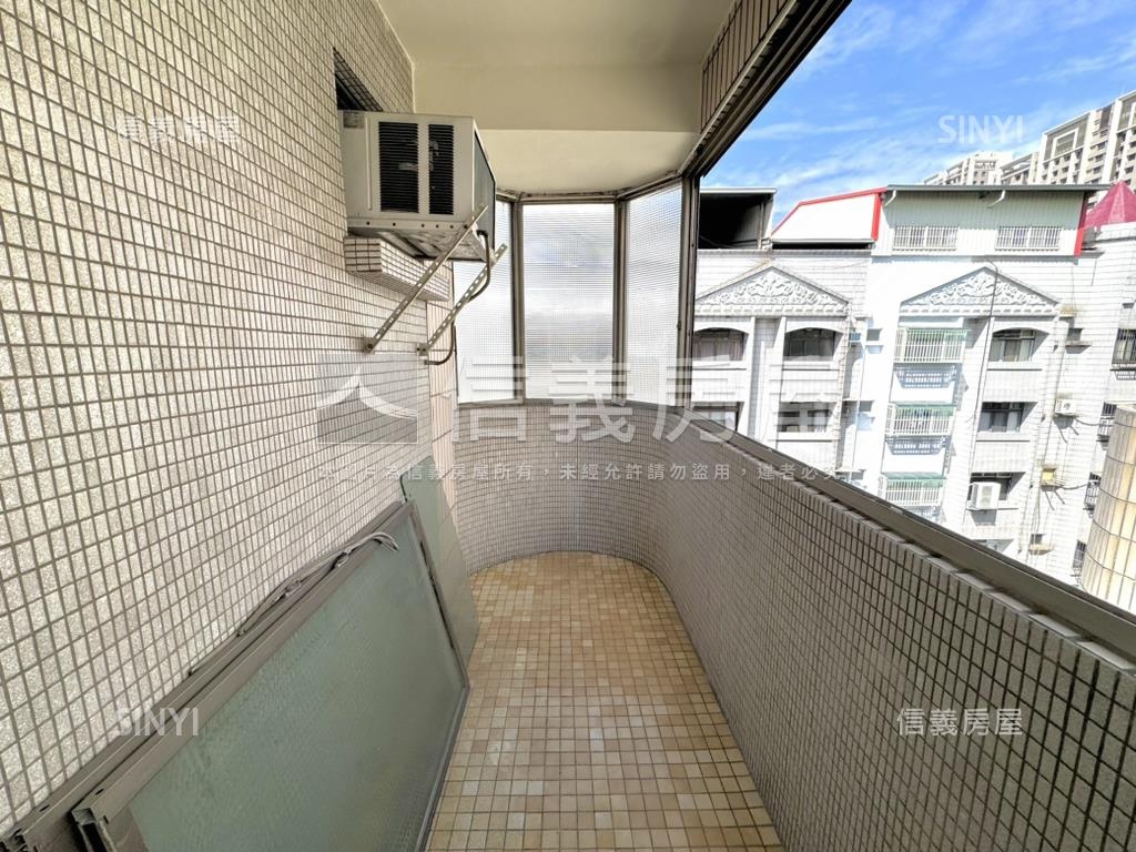近捷運機能佳採光三房房屋室內格局與周邊環境
