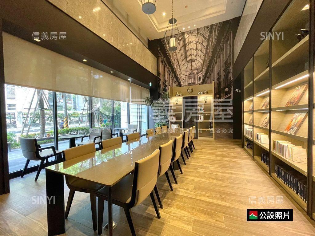 三輝歌劇苑帝王頂樓三房車房屋室內格局與周邊環境