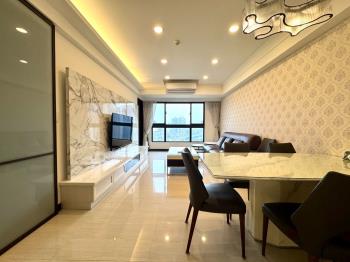 三輝歌劇苑帝王頂樓三房車