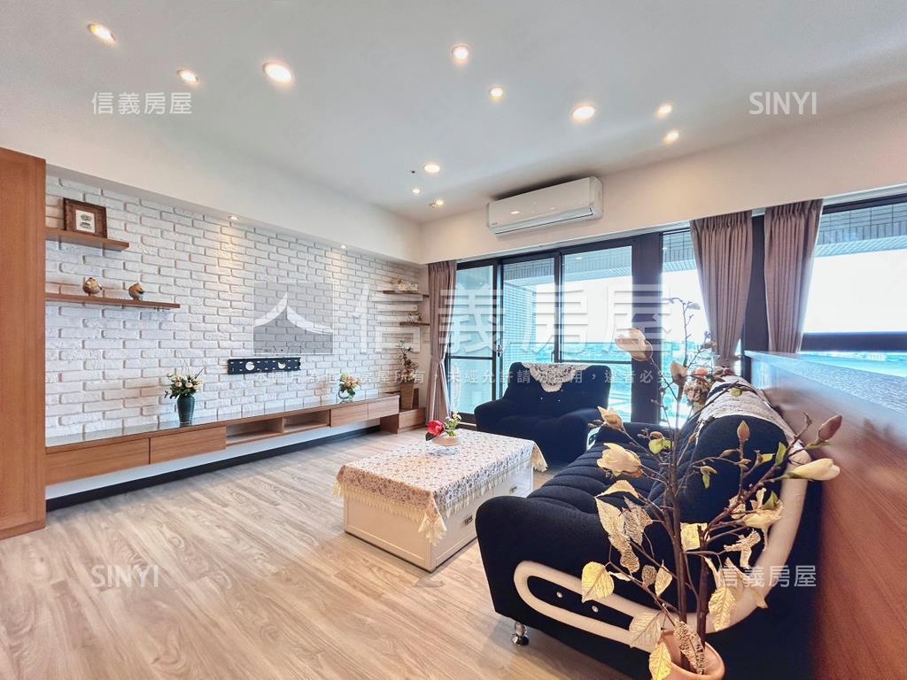 景觀全坤世紀館３＋１車位房屋室內格局與周邊環境
