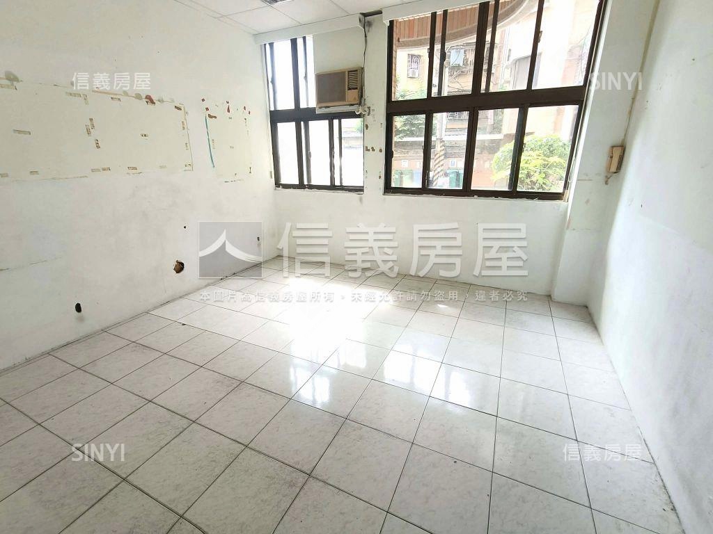 幼稚園一樓大空間房屋室內格局與周邊環境