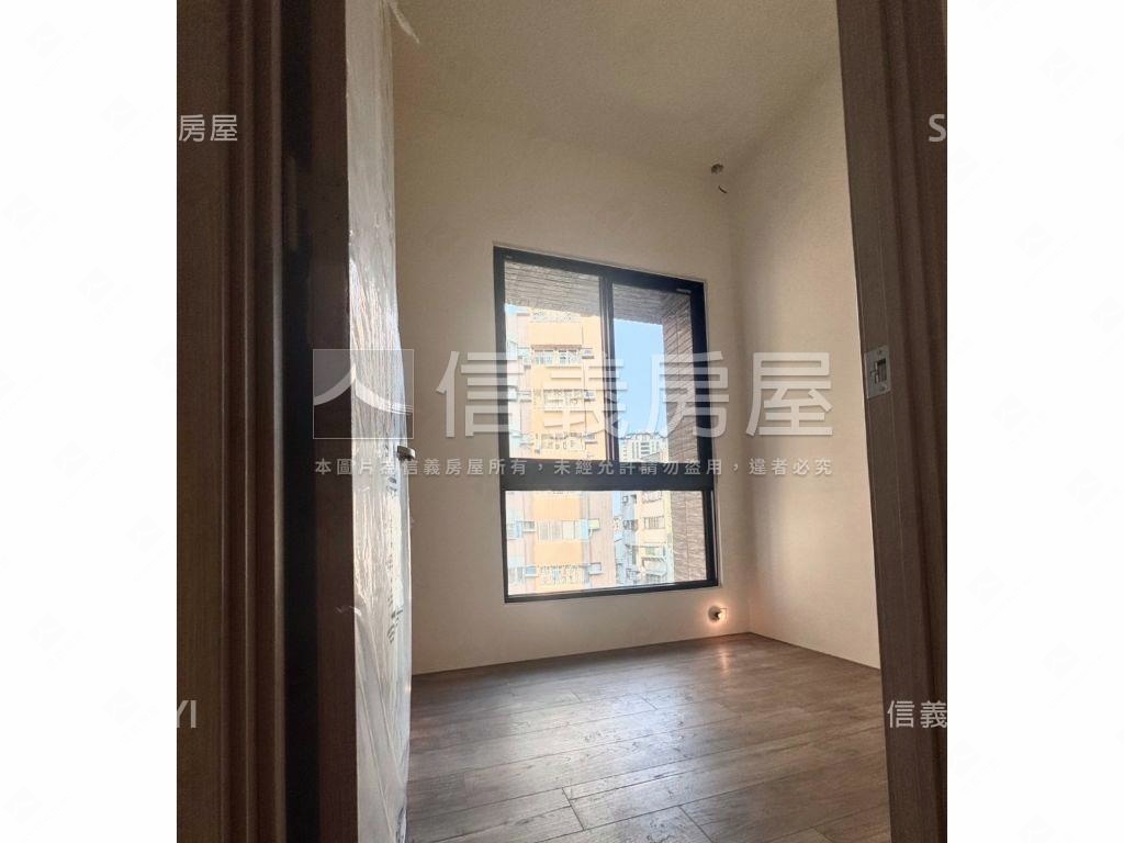 全新允將一朗三房平車房屋室內格局與周邊環境