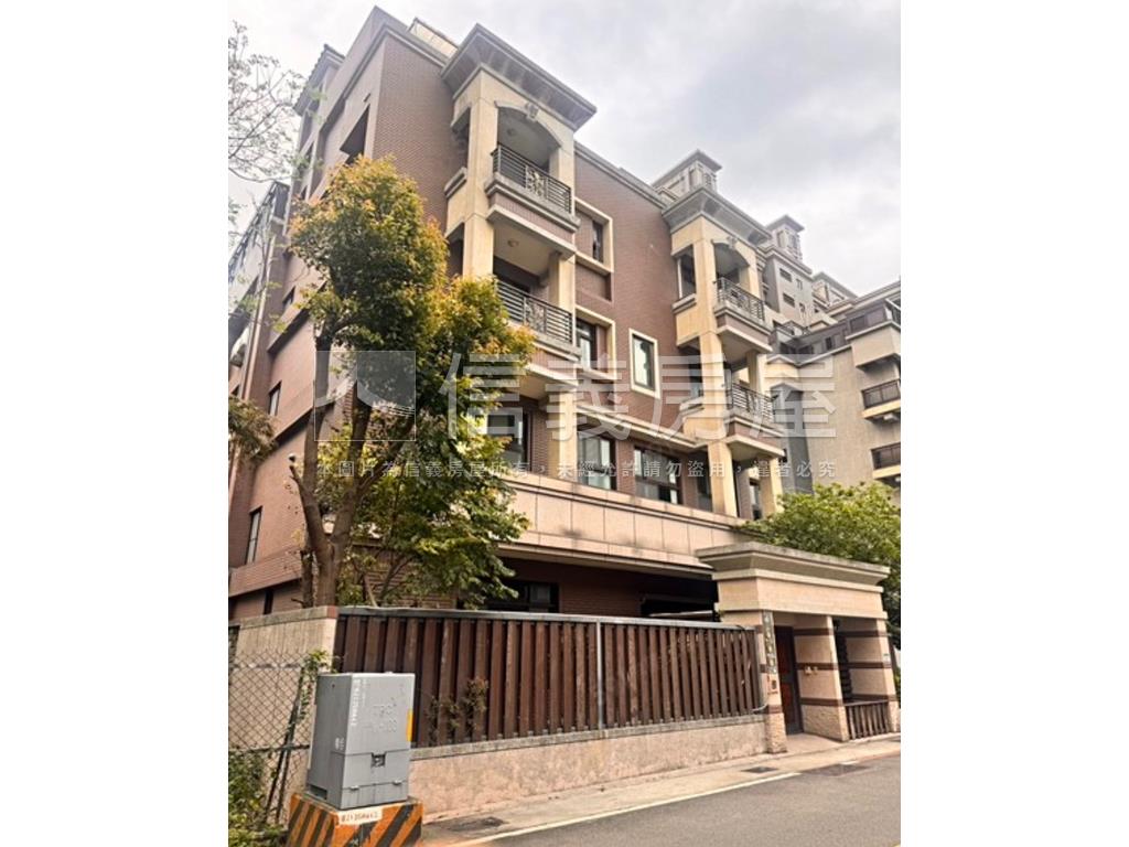 蘆竹大興邊間透天豪宅房屋室內格局與周邊環境