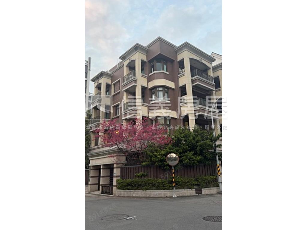 蘆竹大興邊間透天豪宅房屋室內格局與周邊環境