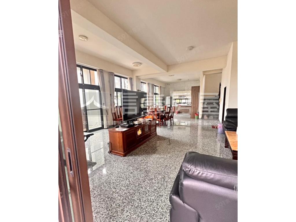 蘆竹大興邊間透天豪宅房屋室內格局與周邊環境