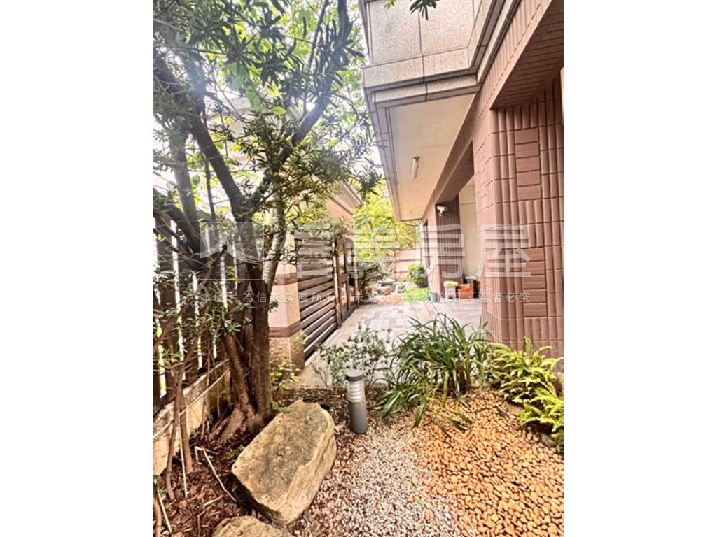 蘆竹大興邊間透天豪宅房屋室內格局與周邊環境