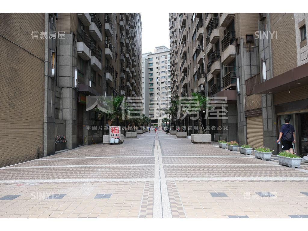 美麗歐洲度假套房房屋室內格局與周邊環境