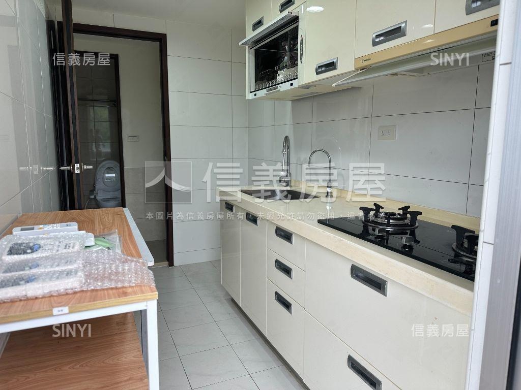 伴月灣山景河景高樓珠寶盒房屋室內格局與周邊環境