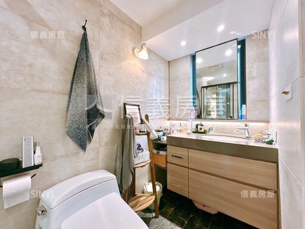 河景ＣＯＺＹ。精緻美屋房屋室內格局與周邊環境