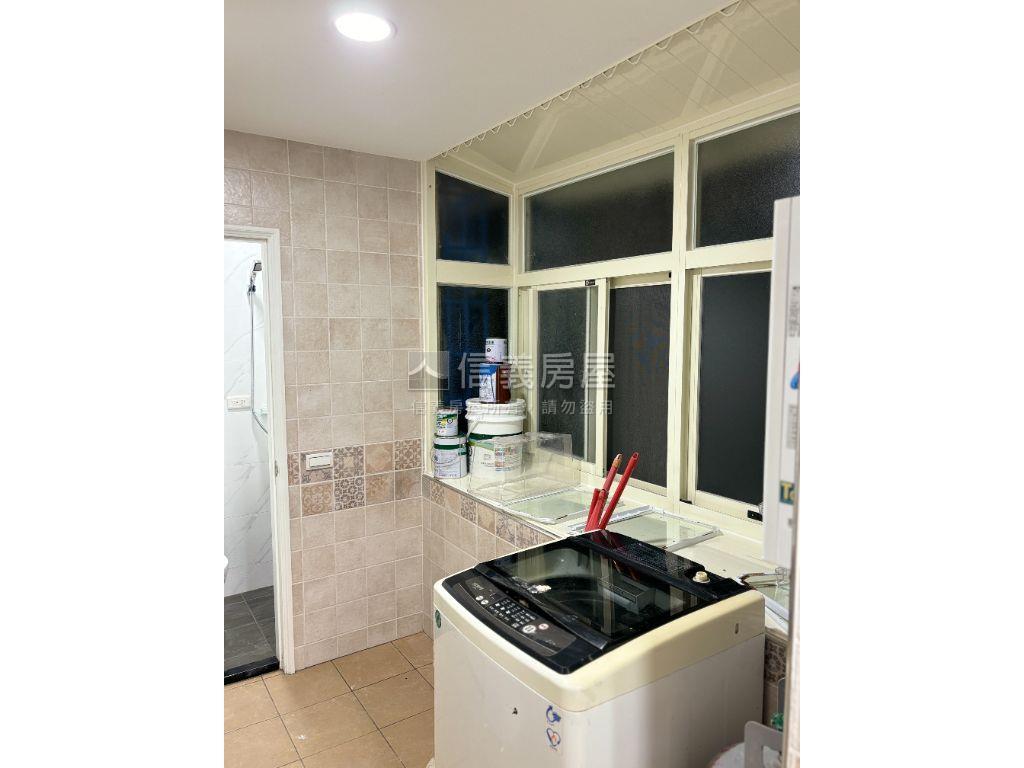 北市科芝山站頂加房屋室內格局與周邊環境