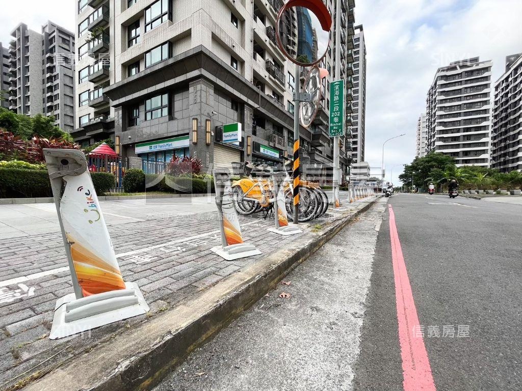 海洋都心景觀３房平面車位房屋室內格局與周邊環境