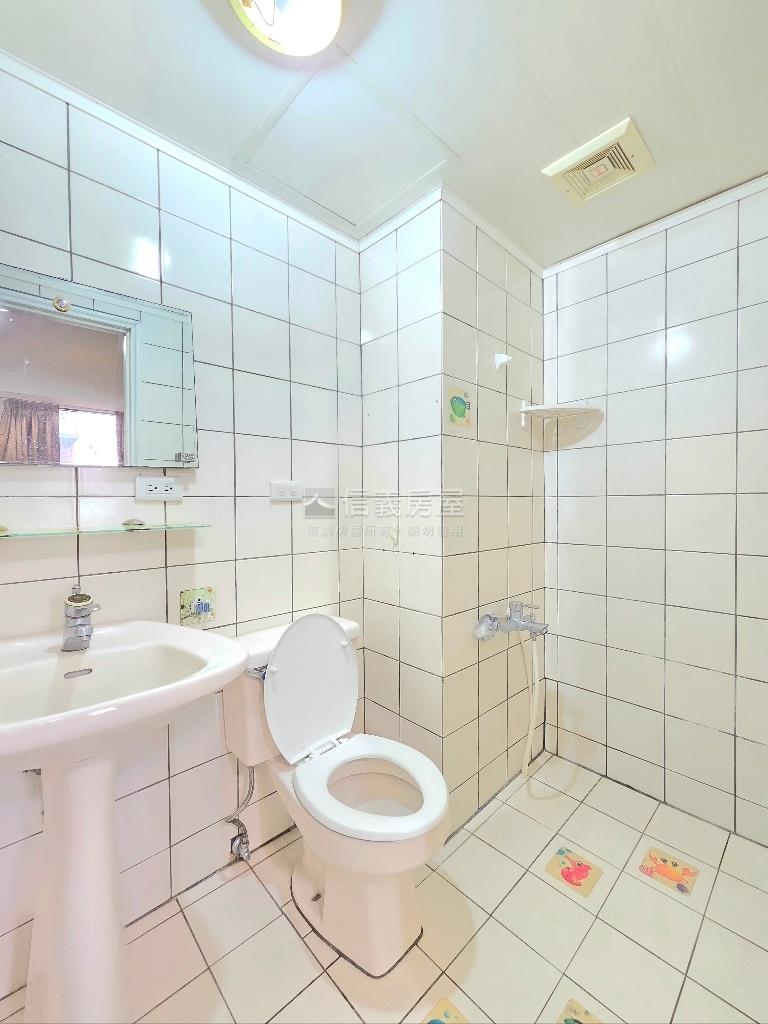 精華地點麗都３房房屋室內格局與周邊環境