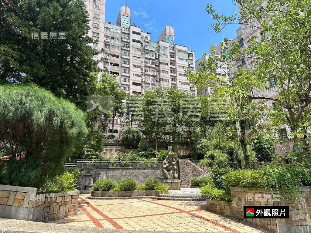 清新森活小資電梯兩房房屋室內格局與周邊環境