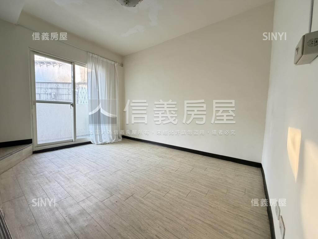 景安捷運美屋兩房兩衛房屋室內格局與周邊環境