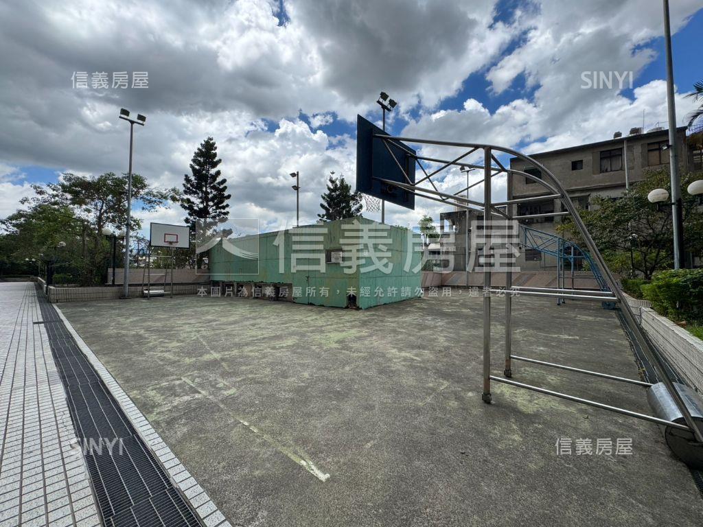 力霸質感兩房車位房屋室內格局與周邊環境