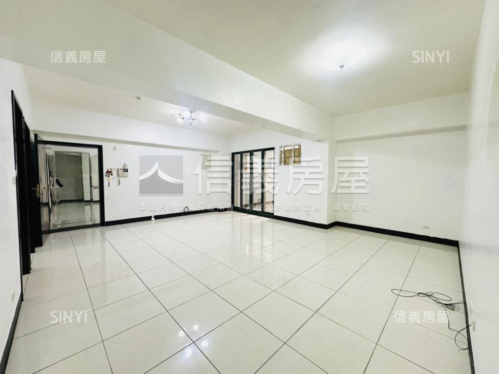 專任華格納四房大車位房屋室內格局與周邊環境