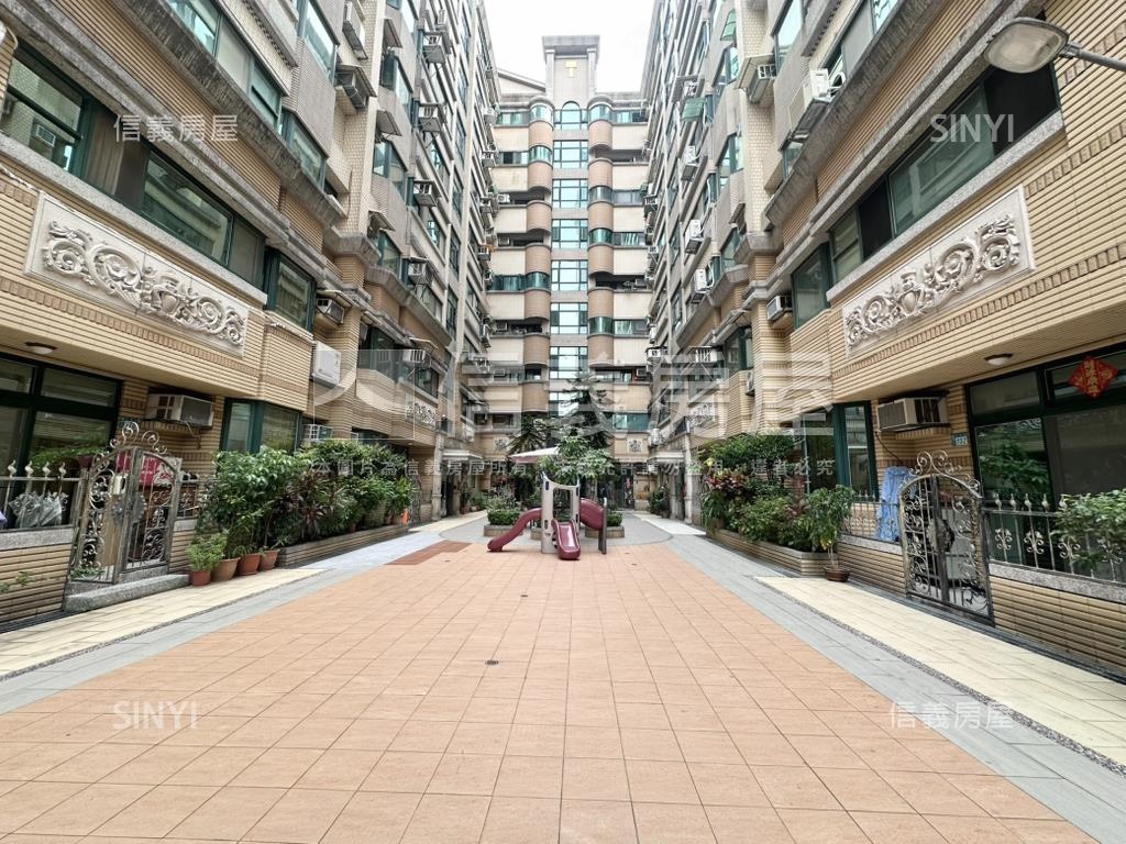專任華格納四房大車位房屋室內格局與周邊環境