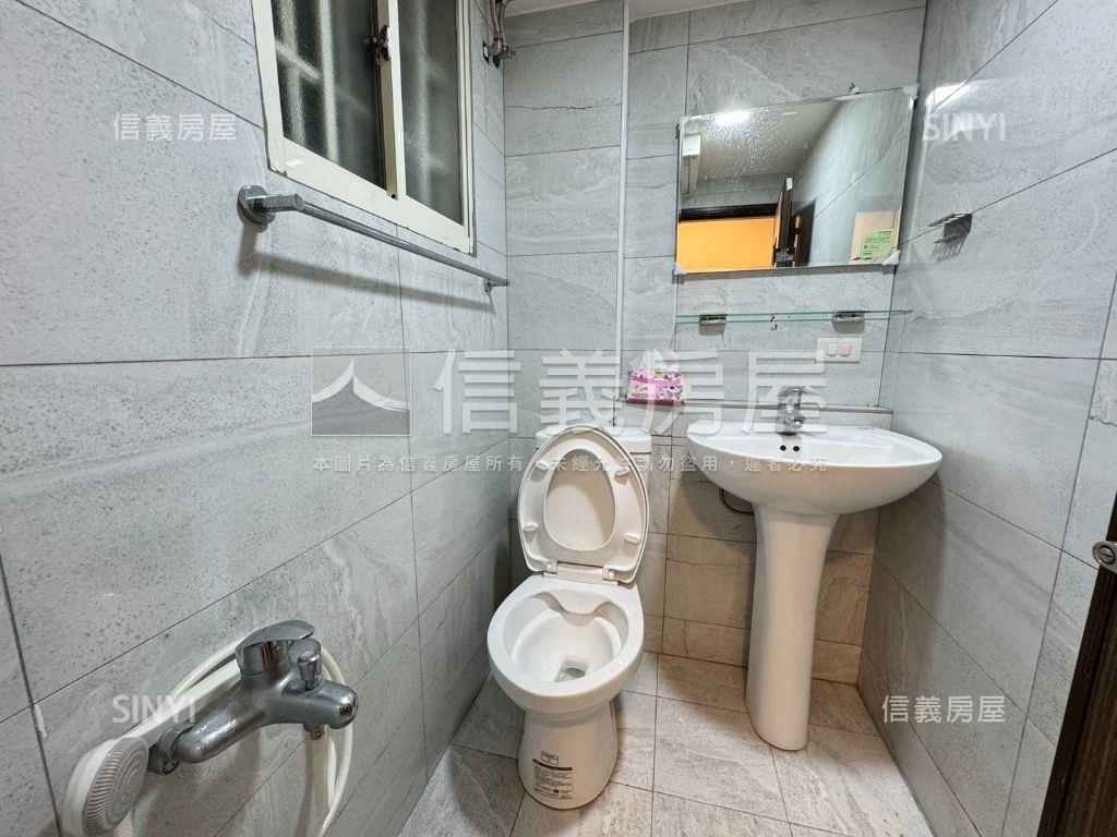 國泰街重新整理小套房房屋室內格局與周邊環境