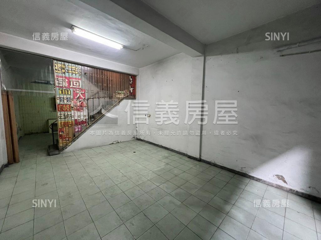 草屯鬧中取靜退休宅房屋室內格局與周邊環境