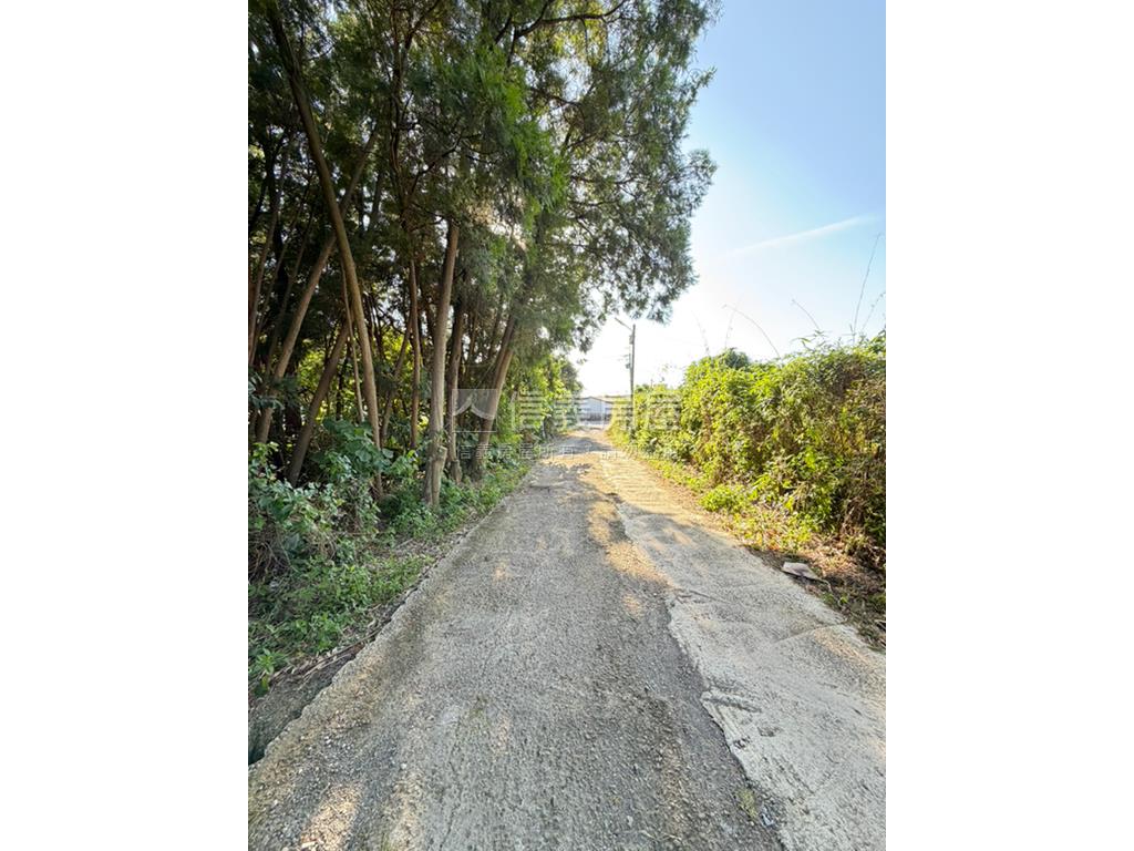 后豐鐵馬道旁臨路農地房屋室內格局與周邊環境