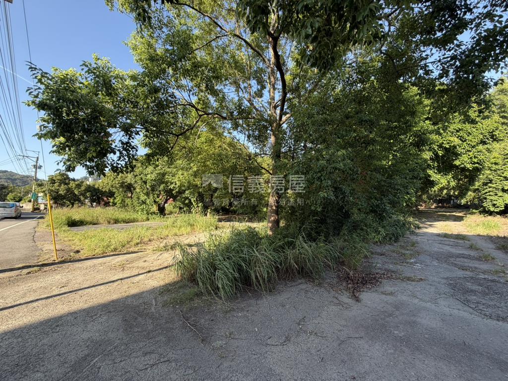 后豐鐵馬道旁臨路農地房屋室內格局與周邊環境