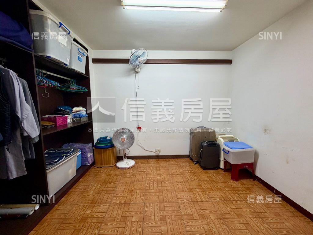 近海佃麥當勞傳統透天房屋室內格局與周邊環境