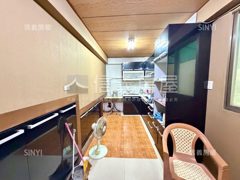 近海佃麥當勞傳統透天房屋室內格局與周邊環境