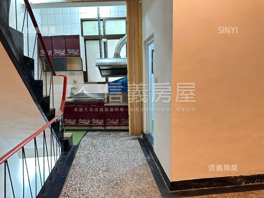 高應大旁讚的透天房屋室內格局與周邊環境