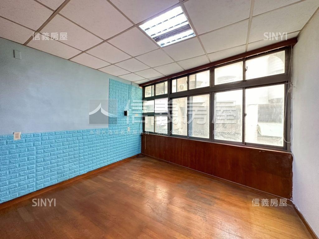 高應大旁讚的透天房屋室內格局與周邊環境