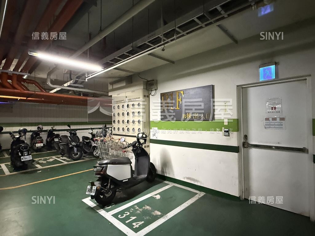 上河國大兩房兩衛附平車房屋室內格局與周邊環境