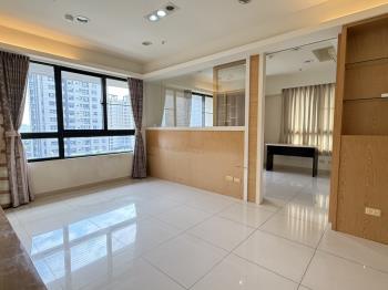 新文山邊間採光讚有平車