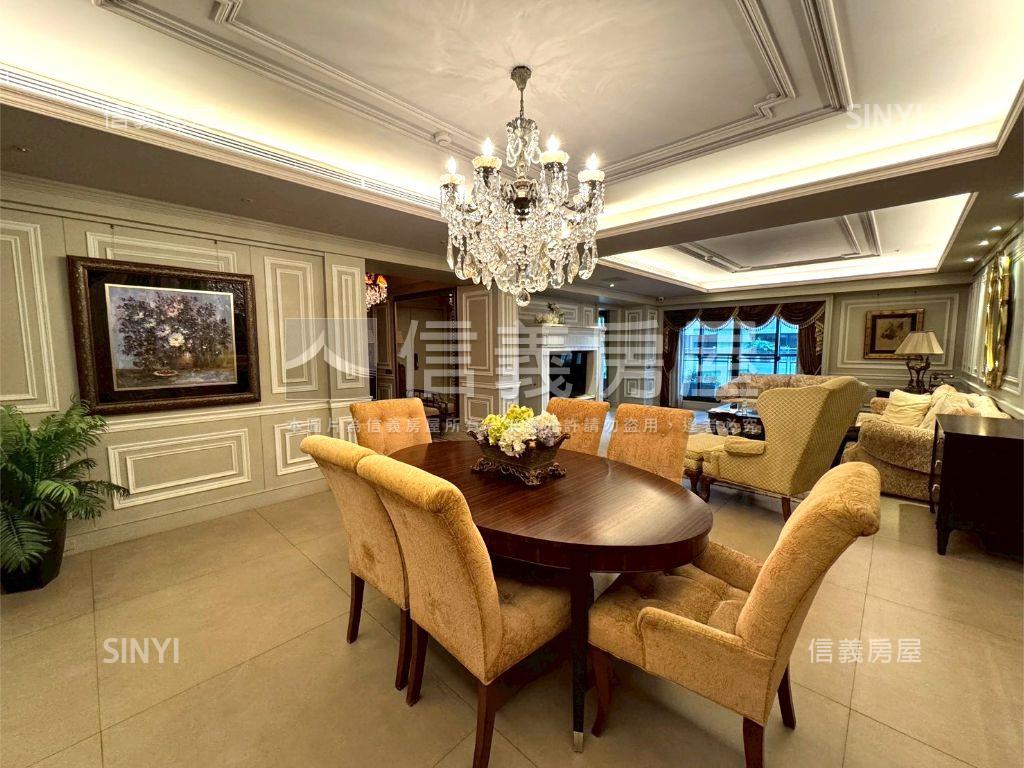 由鉅藏玉高樓裝潢戶房屋室內格局與周邊環境